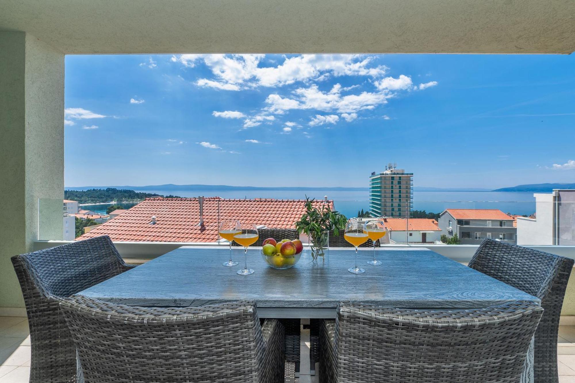 Luxury Apartment Stockholm -Sea&City View Makarska Bagian luar foto